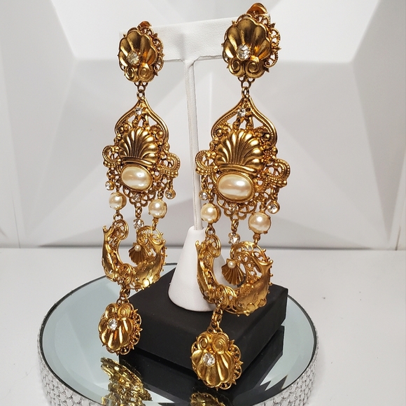 Magnificent & Massive ASKEW LONDON Etruscan Sea Theme Pearl Dangle Earrings - Picture 3 of 9